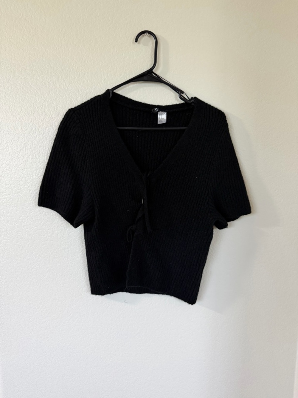 Divided Black Ribbed V-Neck Short Sleeve Tie-Front Top